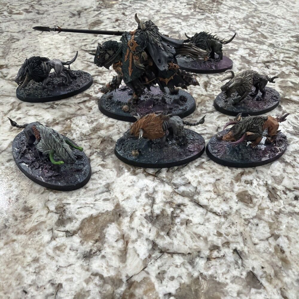 Warhammer Age of Sigmar Eternus, Blade of the First Prince & Warhounds